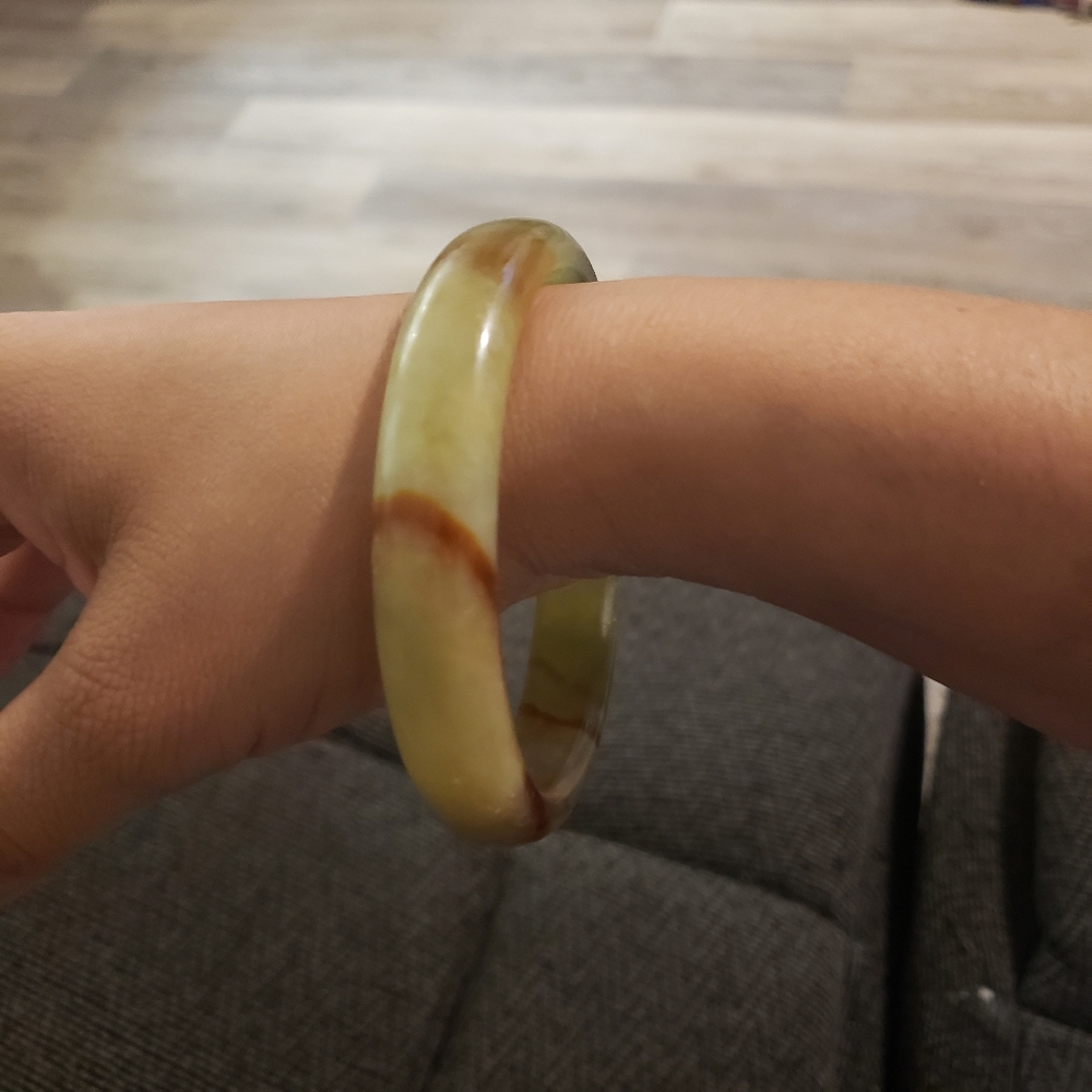 Agate solid bangle - Picture 5 of 6